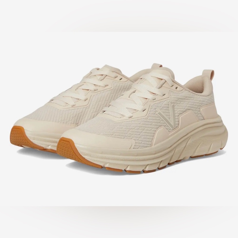 Vionic Women’s Walk Max Shoes
